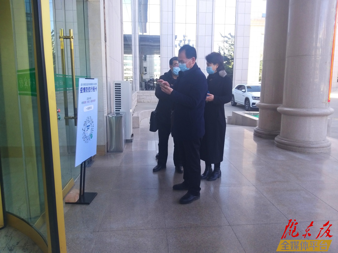 【隴東報·聚焦慶陽兩會】政協(xié)慶陽市第四屆委員會第五次會議明日開幕，委員陸續(xù)到駐地報到