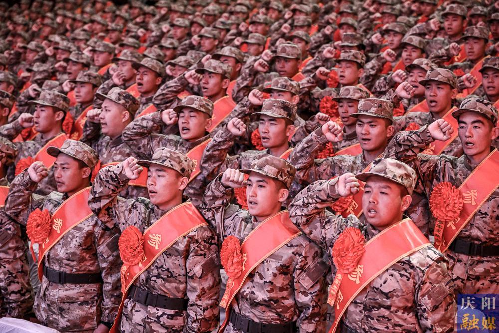 【攝影報(bào)道】慶陽市舉行2025年上半年新兵歡送儀式暨國(guó)防教育活動(dòng)